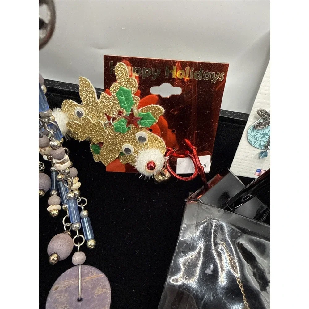 Vintage Lot of 11 Necklaces, Earrings, Brooches